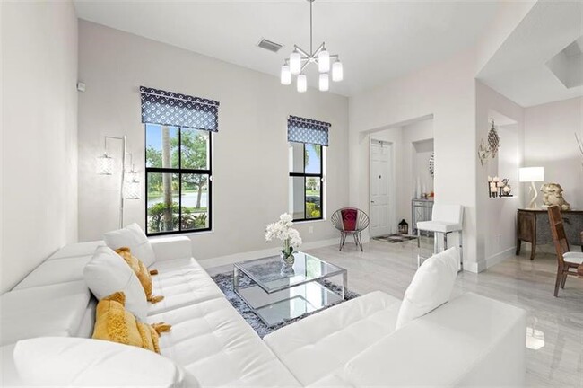 Building Photo - 8315 NW 38th St