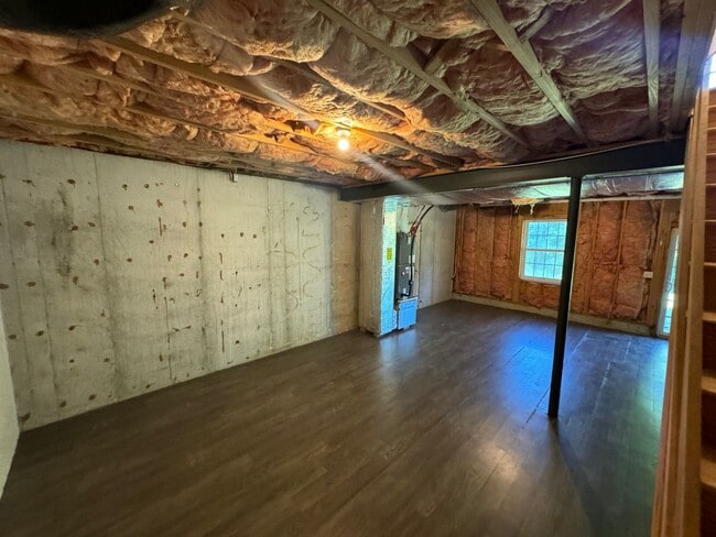 Building Photo - 4 Bed 3 Bath Updated Home In Lititz
