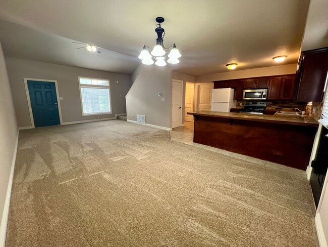 Building Photo - 5108 Hardscrabble Way