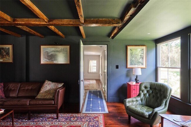 Building Photo - 41 Seelbach Ln