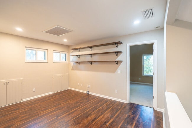 Building Photo - 3903 Dunleer Ct