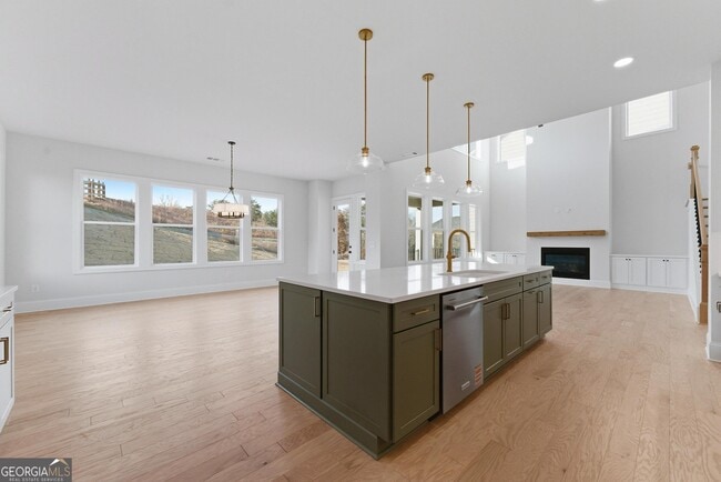 Building Photo - 2005 Vesper Pointe