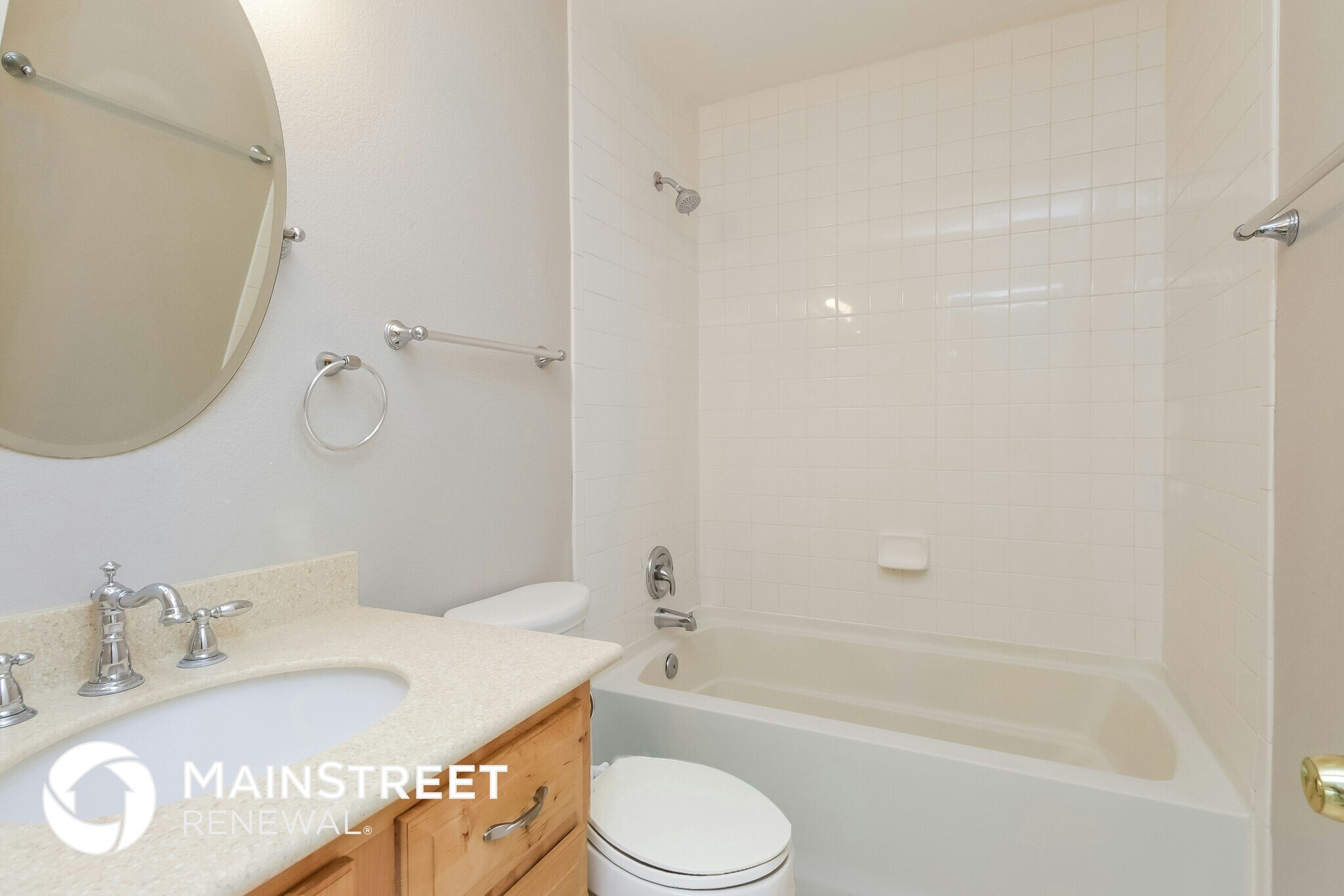 Building Photo - 8008 W Tuckey Ln