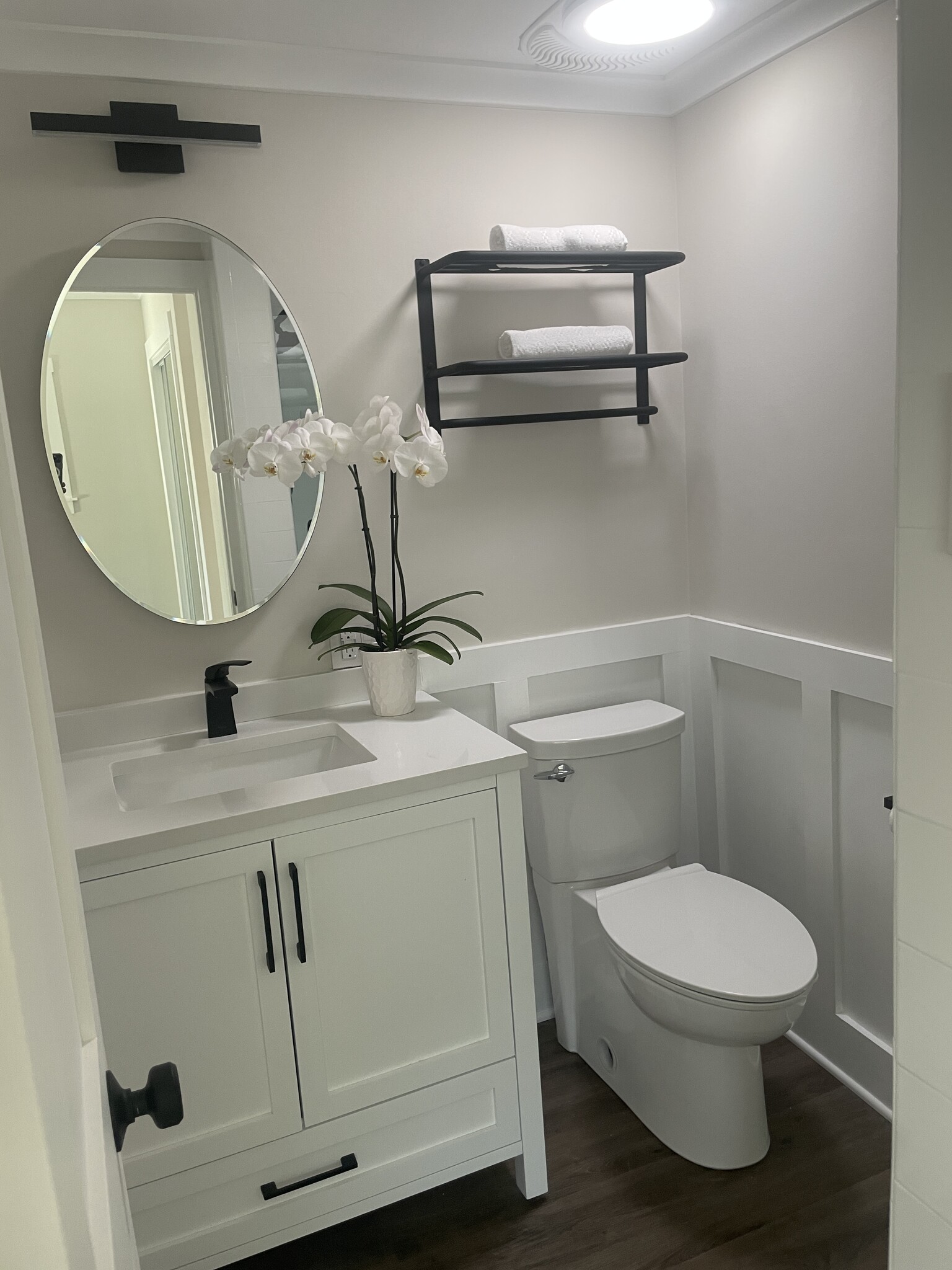Master Bath - 3809 Brunswick Ave