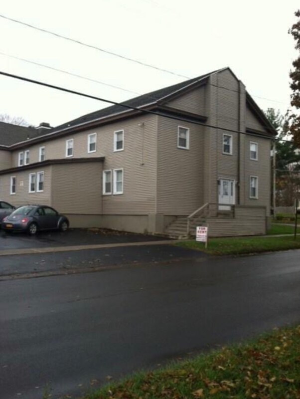 Building Photo - 49 Tappan St