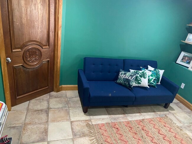 Building Photo - 51 Pierce Rd