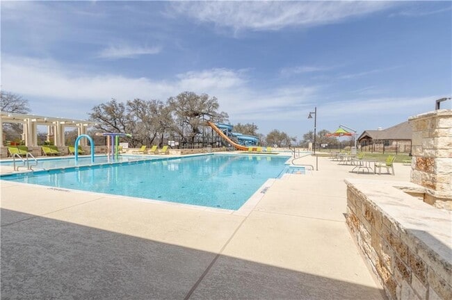 Building Photo - 104 Cascia Cir