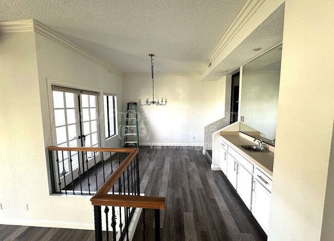 Building Photo - 4629 Villas Ct