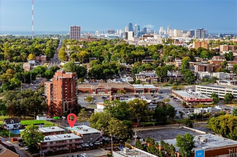 Building Photo - 4213 Clark Ave