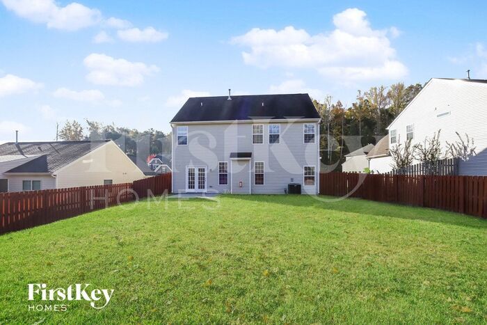 Building Photo - 4242 Glenmore Creek Dr