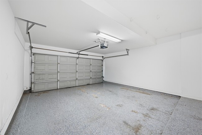 Building Photo - 5515 Crooms St