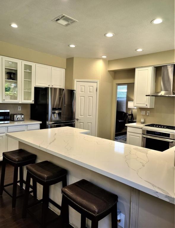 Building Photo - 709 Thompsons Dr