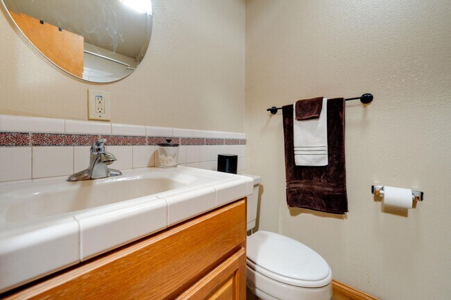 Building Photo - 12707 Leo Ln