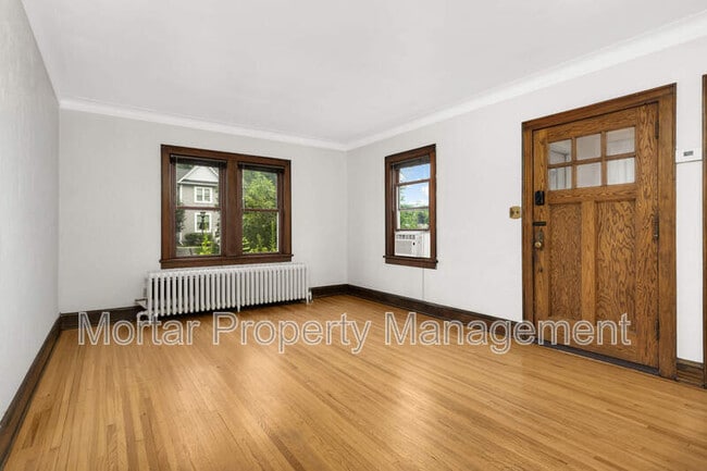 Building Photo - 1164 Randolph Ave