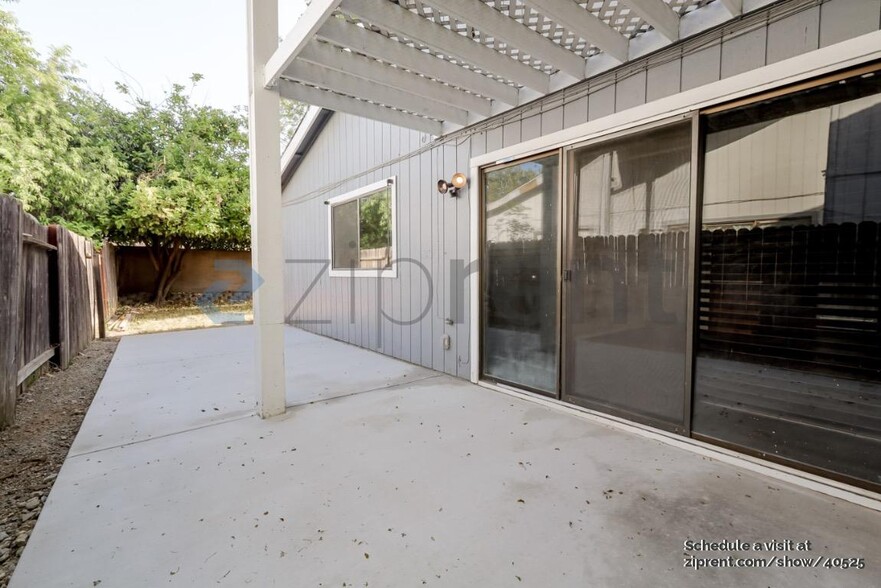 Building Photo - 1641 Teralba Way