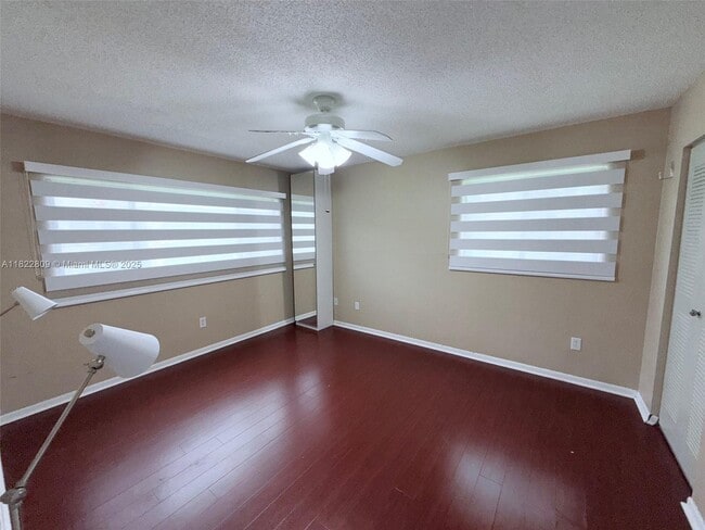 Building Photo - 9352 S Belfort Cir