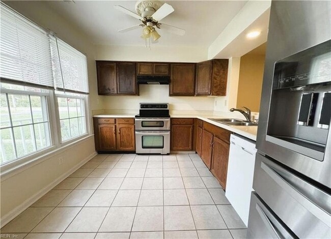 Building Photo - 914 Wilcher Way