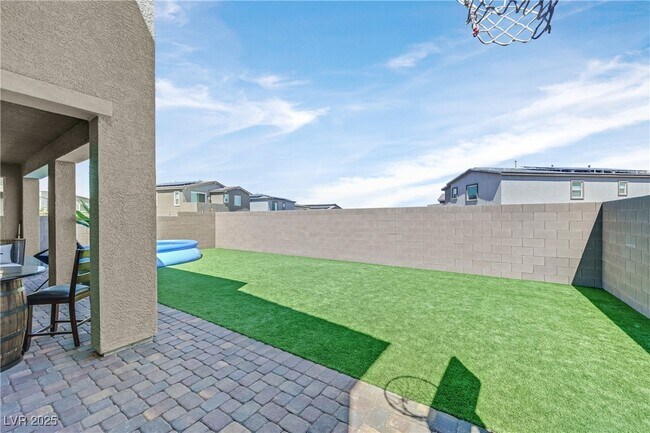 Building Photo - 282 Mount Steel Ave