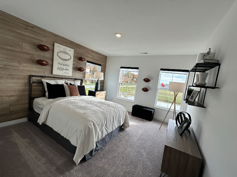 Building Photo - 13871 Gatsby Dr