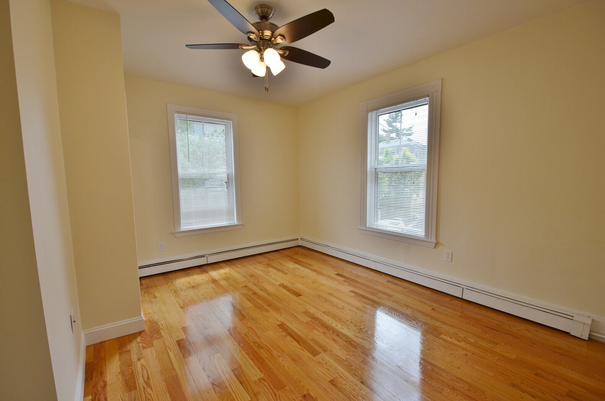 Building Photo - 33 Brookline St