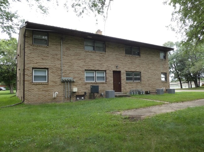 Building Photo - 518 N 4th St