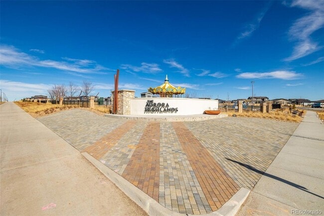 Building Photo - 3827 N Grand Baker Ct