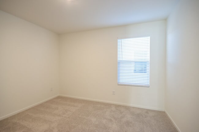 Building Photo - 10706 Lavender Cotton Ln