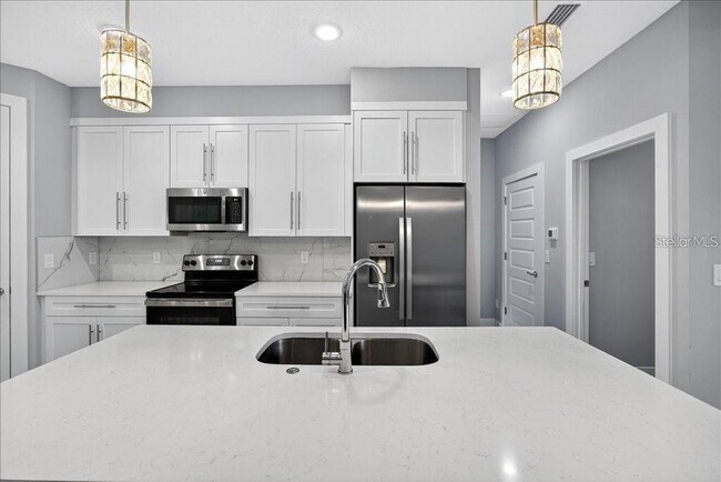 Building Photo - 128 Blare Dr