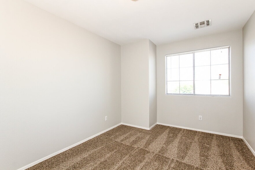 Building Photo - 6431 W Crown King Rd