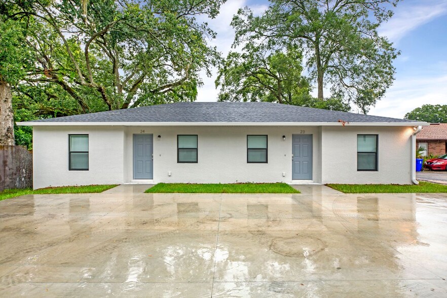 Building Photo - 101 Lake Hunter Dr