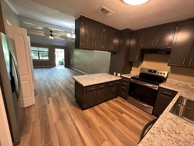 Building Photo - RUBI- BREWS. 4000