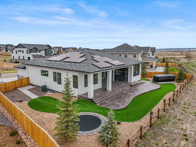 Building Photo - $7,495.00, Stunning 6 bed, 5 bath Ranch-St...