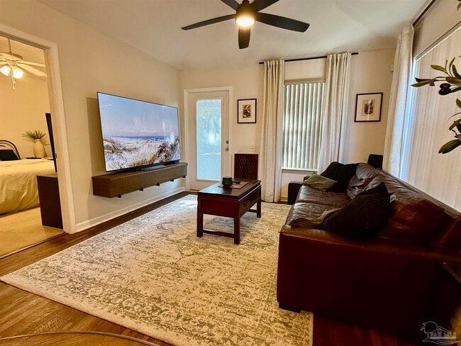 Building Photo - 5934 Bilek Dr