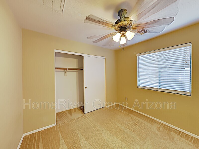 Building Photo - 17230 W Ashley Dr