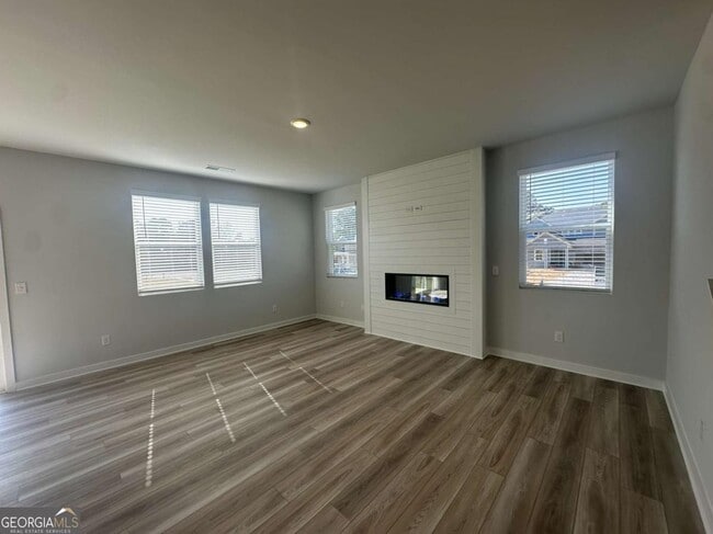 Building Photo - 2088 Brookhill Wy