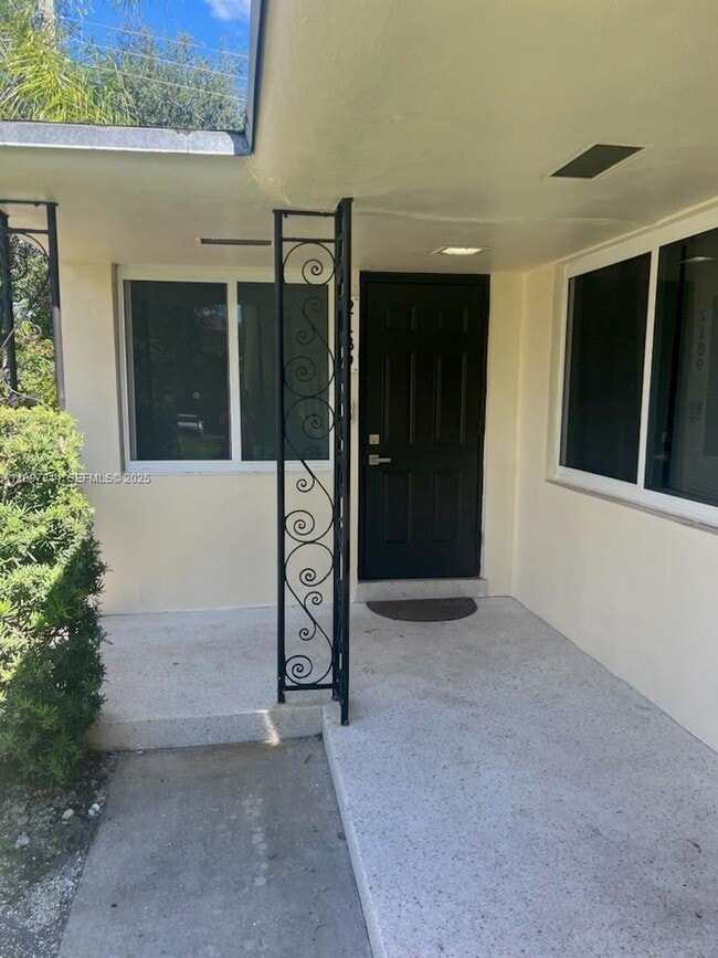 Building Photo - 2181 NE 167th St