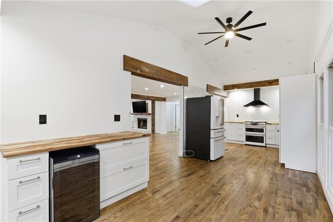 Building Photo - 3143 Claiborne Dr NW