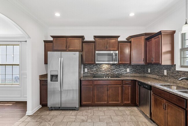 Building Photo - 2863 McManus Cir
