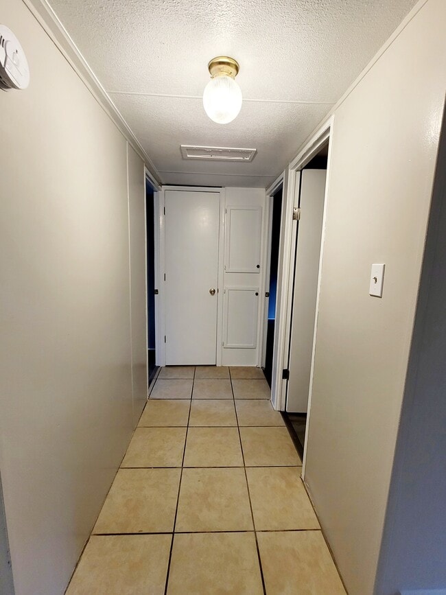 Building Photo - 15014 Todd Trail