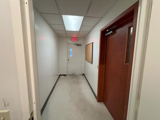 Building Photo - 2909 Perry St