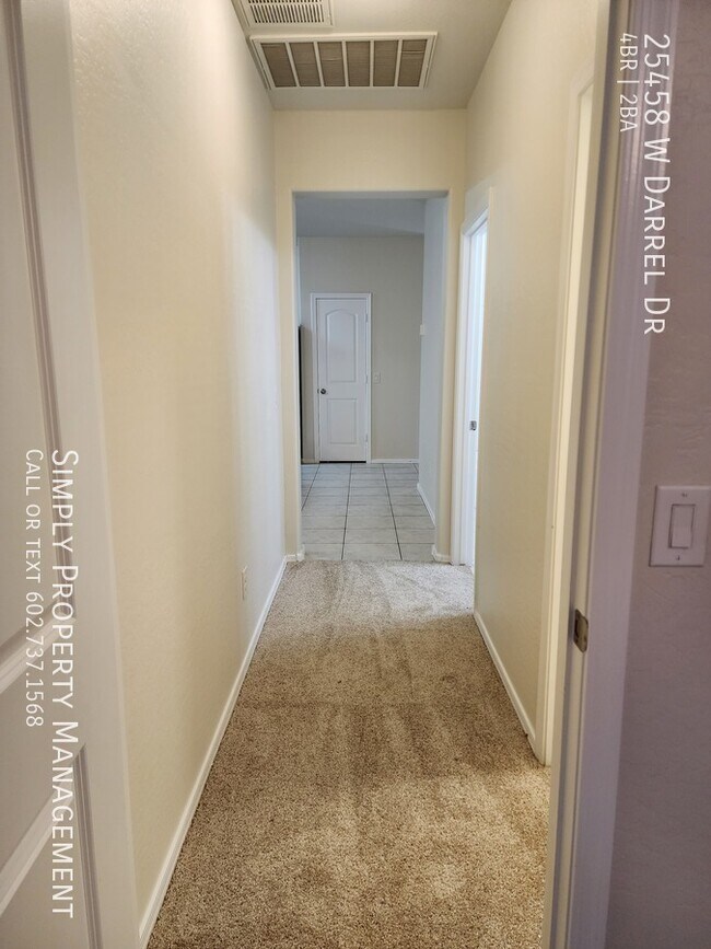 Building Photo - 25458 W Darrel Dr