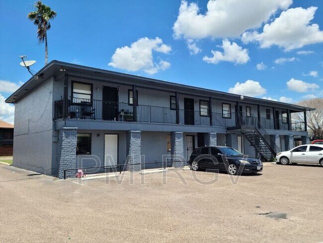 Building Photo - 1608 Norma Ln