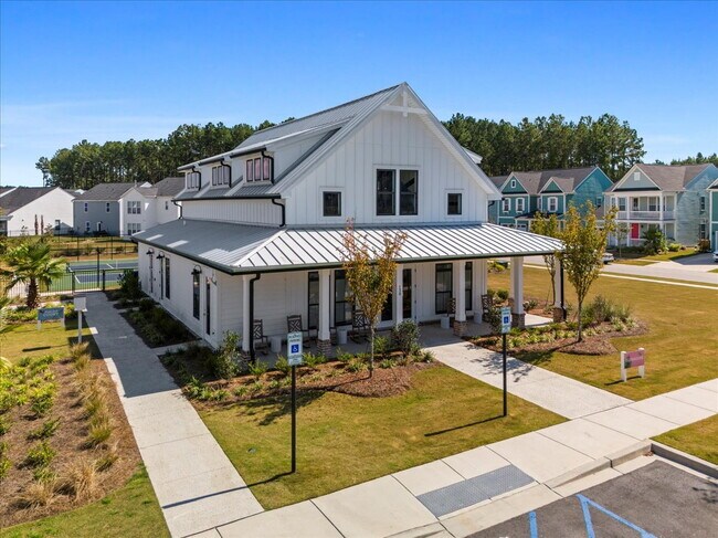 Building Photo - 1011 Swamp Harrier Ave