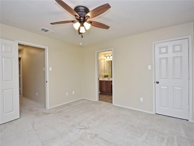 Building Photo - 1005 Big Spring Dr