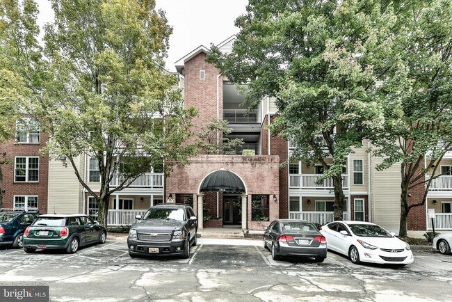 Primary Photo - 1524 Lincoln Way