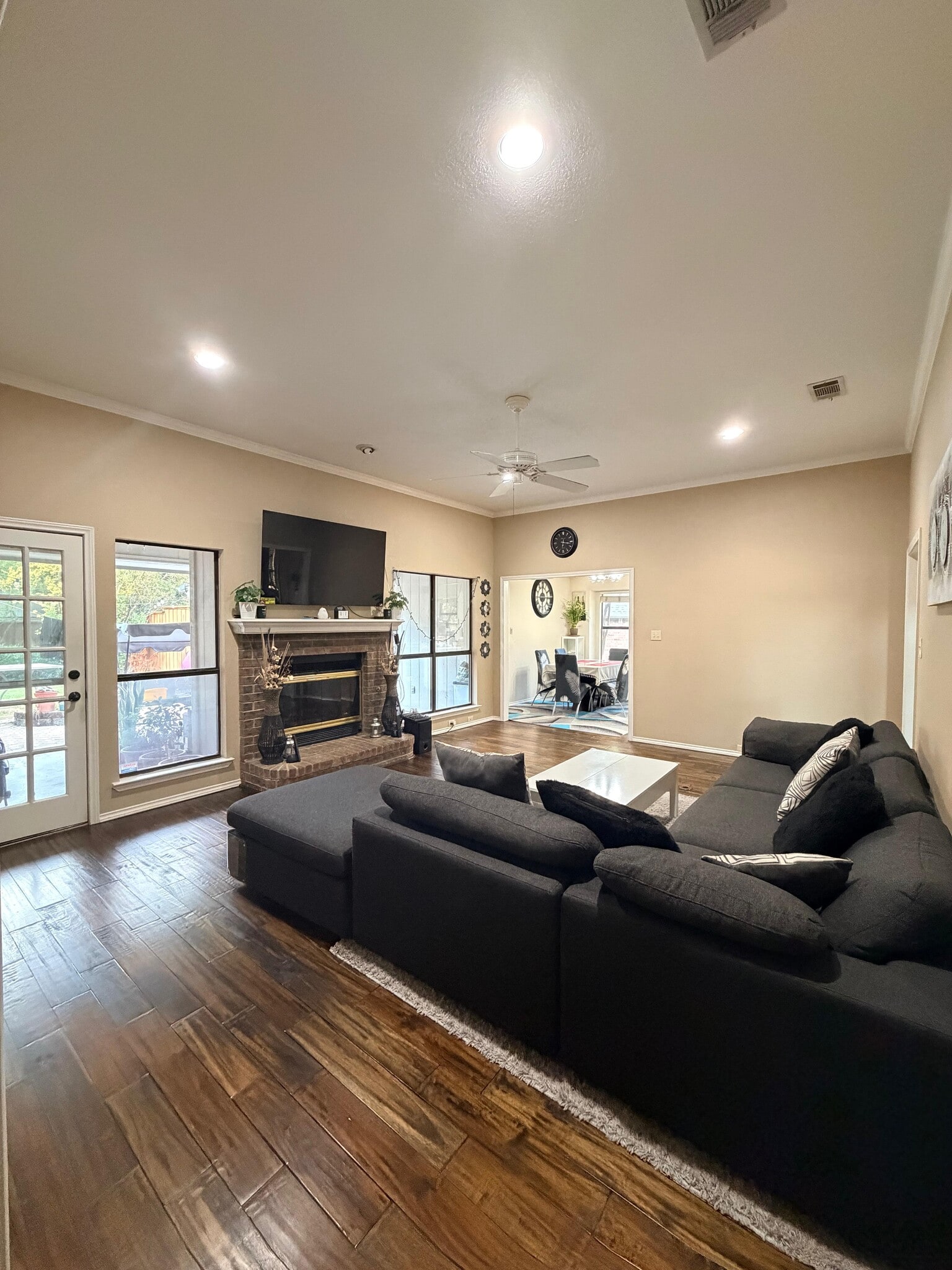 Building Photo - 806 Lockhaven Ln