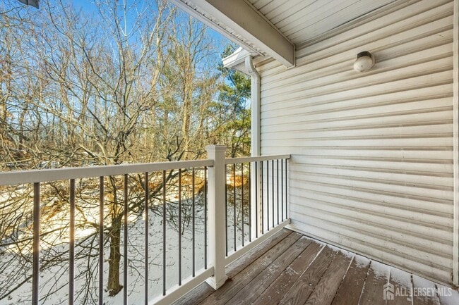 Building Photo - 1036 Waterford Dr