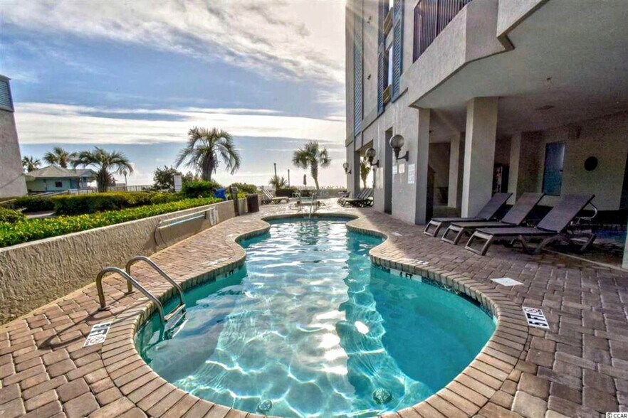 Building Photo - 2311 S Ocean Blvd