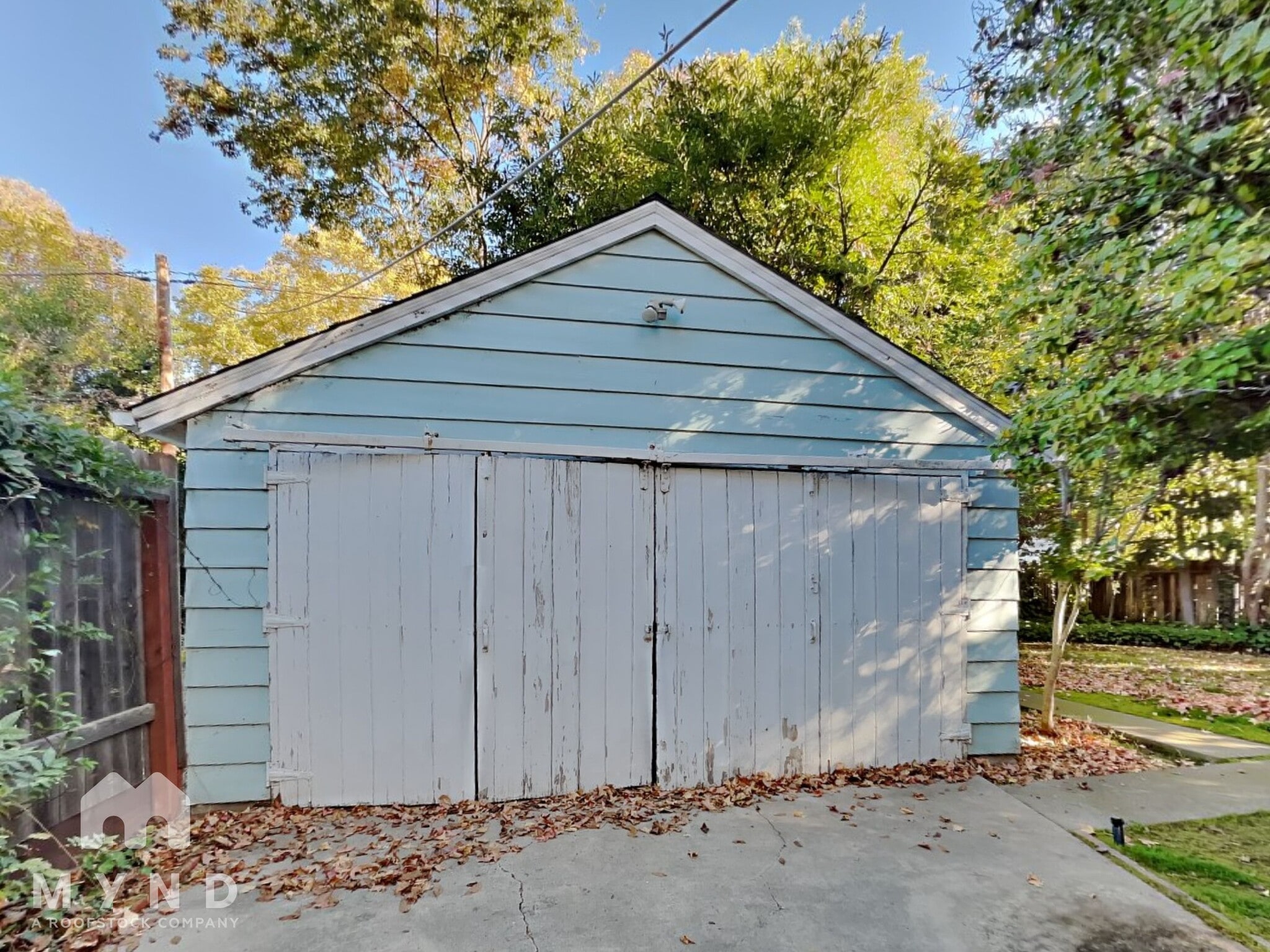 Building Photo - 1213 10th Ave