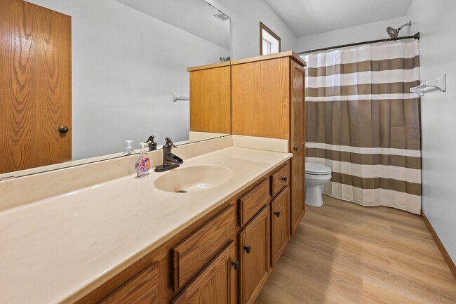 Building Photo - 6030 Boulder Ridge Dr